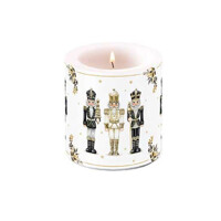 ROYAL NUTCRACKERS, Ambiente